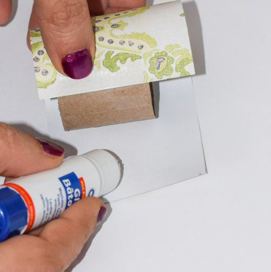 DIY Pencil Holder with Toilet Rolls